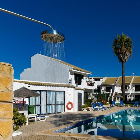 B12 - Pool And Sun Apartment Lagos Luaran gambar